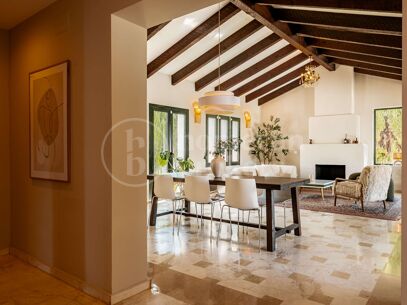 Villa Dos Hermanas - Spacious Mediterranean Villa in El Campanario