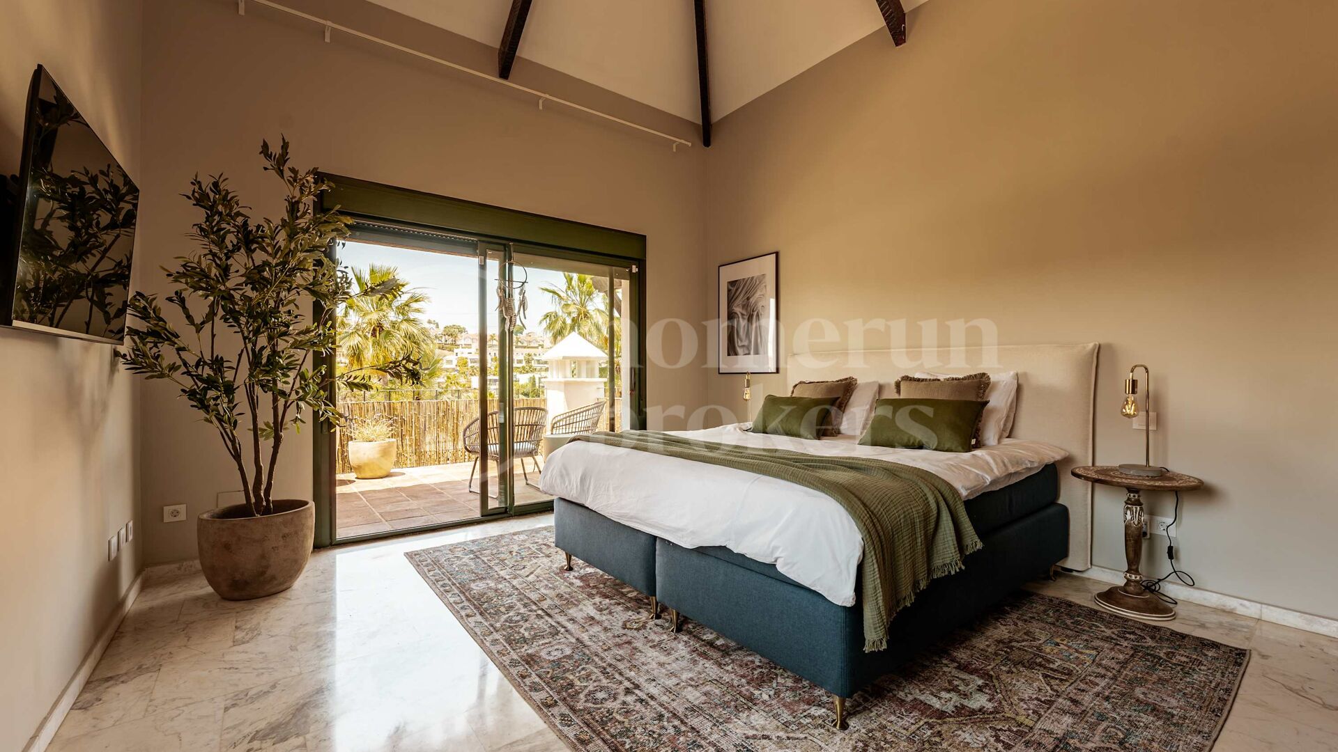 Villa Dos Hermanas - Spacious Mediterranean Villa in El Campanario