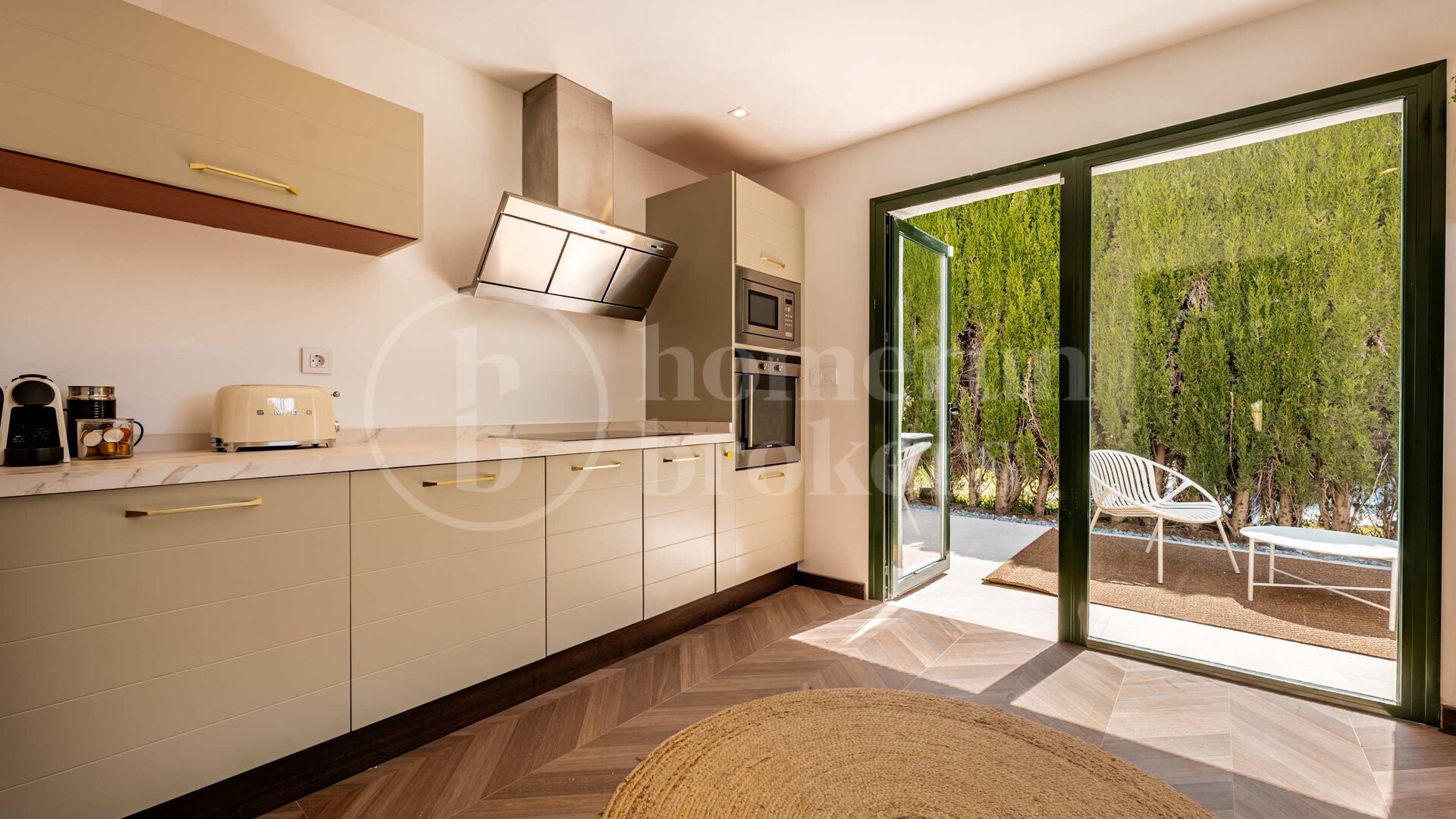 Villa Dos Hermanas - Spacious Mediterranean Villa in El Campanario