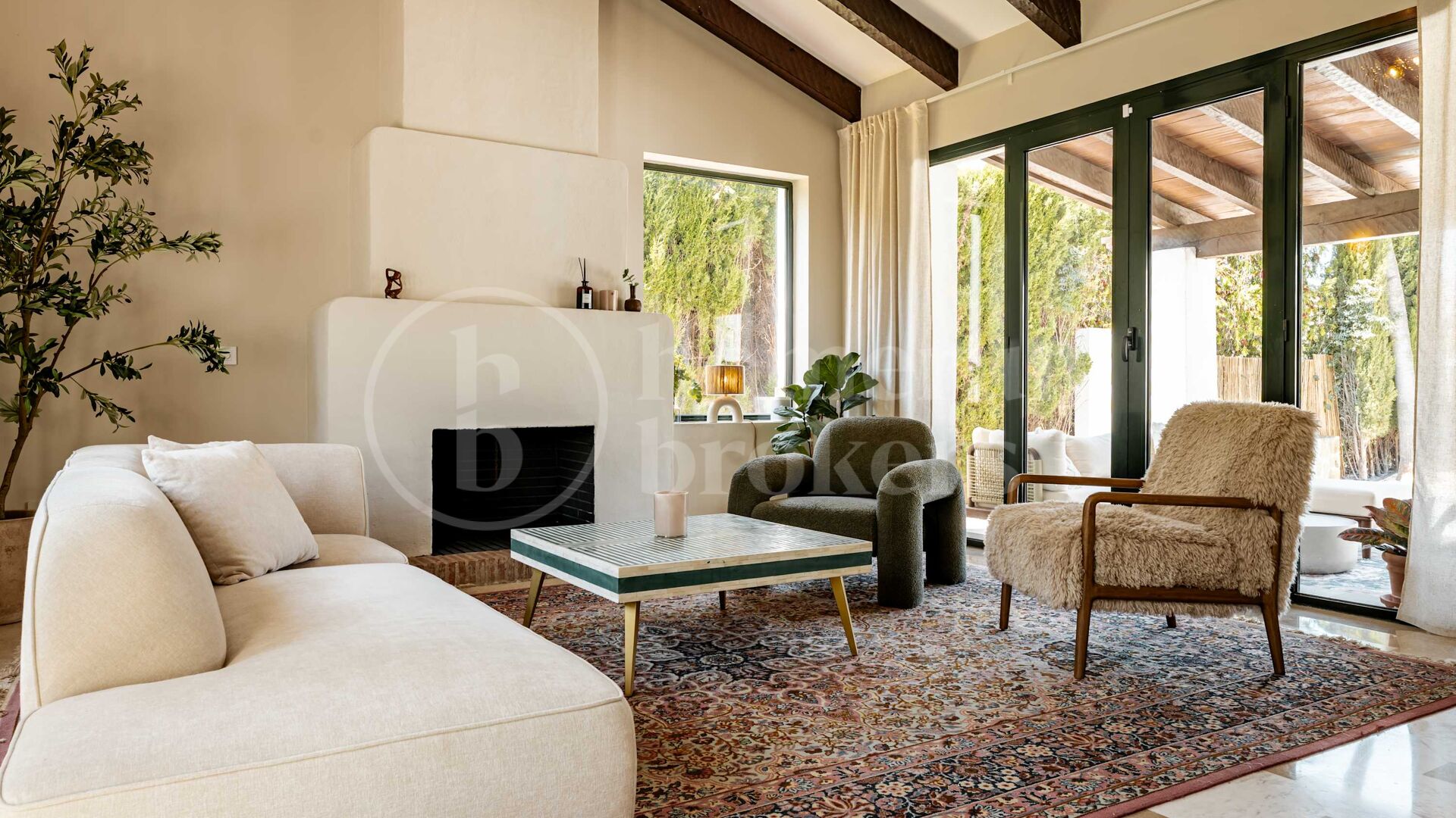 Villa Dos Hermanas - Spacious Mediterranean Villa in El Campanario