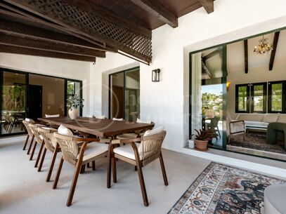 Villa Dos Hermanas - Spacious Mediterranean Villa in El Campanario
