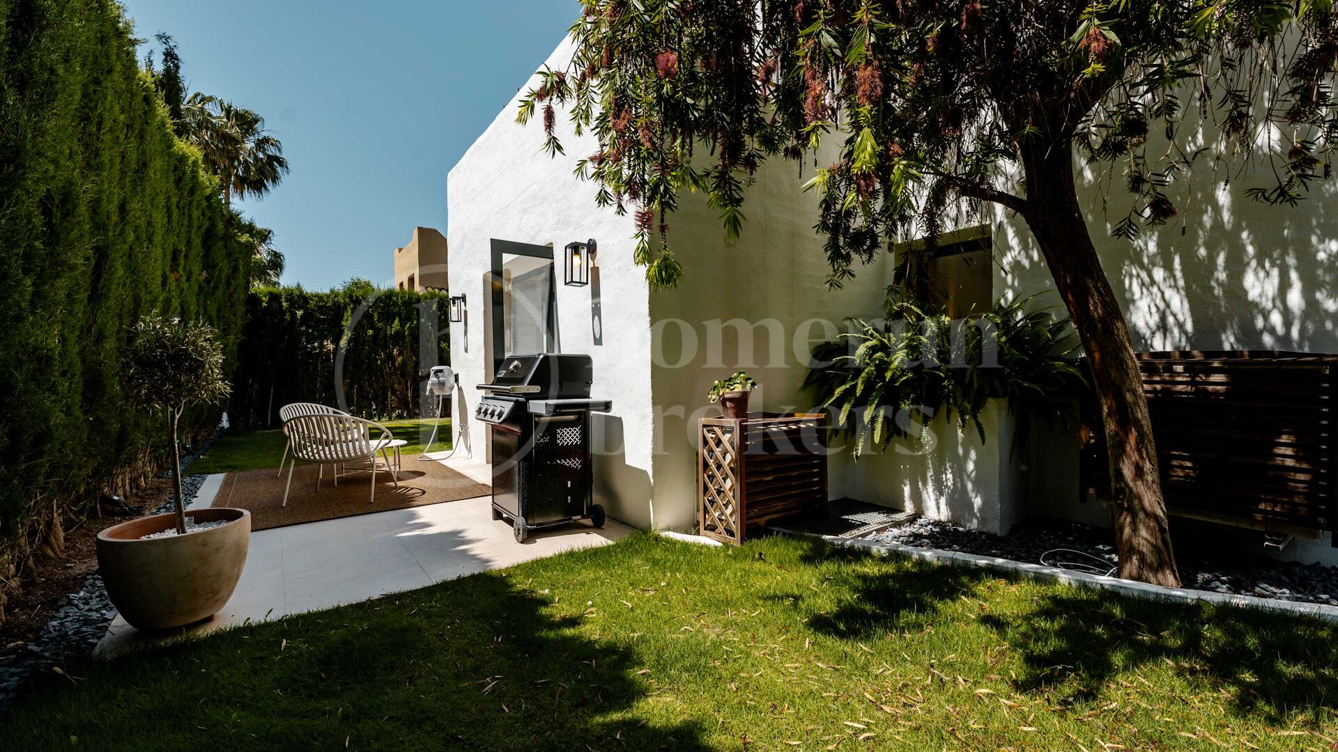Villa Dos Hermanas - Spacious Mediterranean Villa in El Campanario