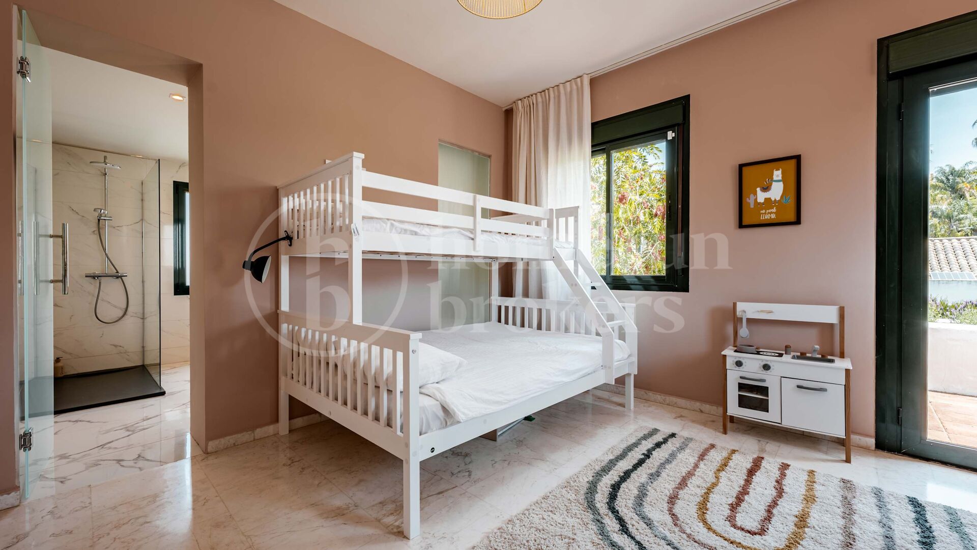 Villa Dos Hermanas - Spacious Mediterranean Villa in El Campanario