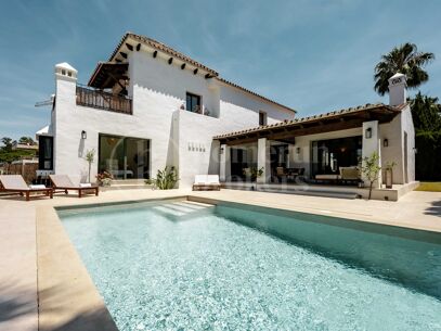 Villa Dos Hermanas - Spacious Mediterranean Villa in El Campanario