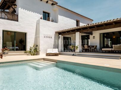 Villa Dos Hermanas - Spacious Mediterranean Villa in El Campanario