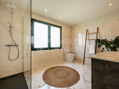 Villa Dos Hermanas - Spacious Mediterranean Villa in El Campanario