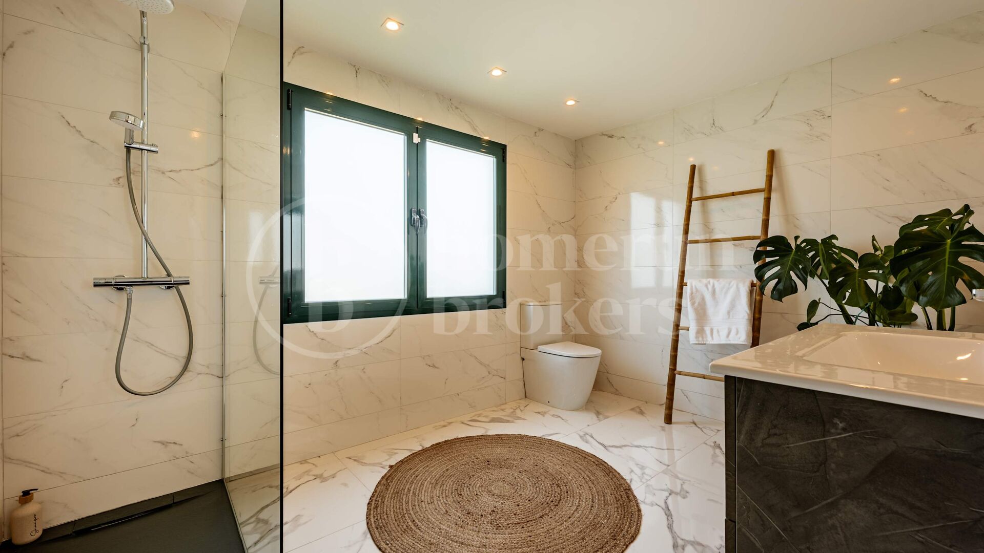 Villa Dos Hermanas - Spacious Mediterranean Villa in El Campanario