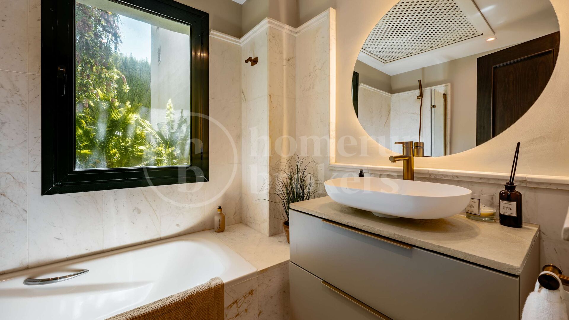 Villa Dos Hermanas - Spacious Mediterranean Villa in El Campanario