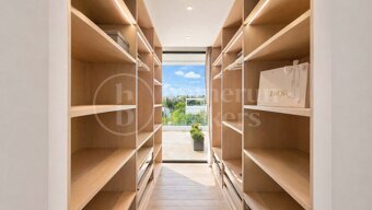 Villa Puente Romano - Contemporary Luxury Villa in Altos de Puente Romano