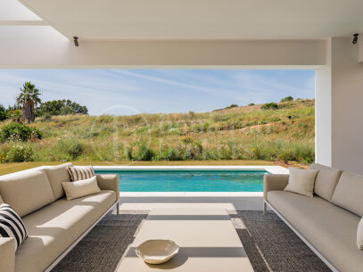 Villa Aurea - Nyckelfärdig modern villa i Estepona Golf