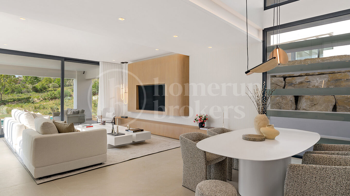 Villa Aurea - Nyckelfärdig modern villa i Estepona Golf
