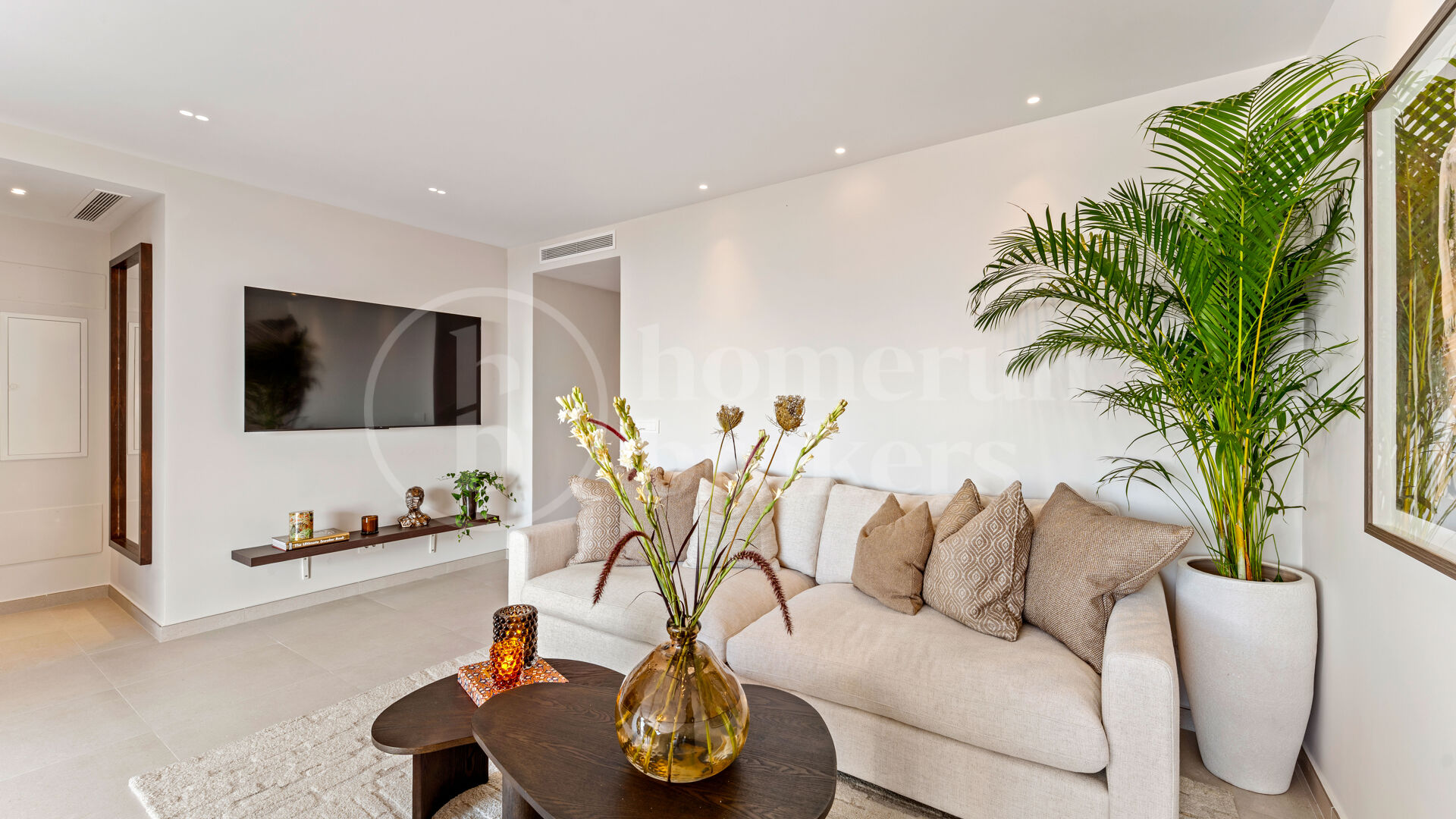 Casa Destiny - Renovated Apartment with Sea Views on the Golden Mile