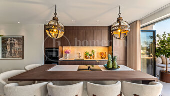 Casa Destiny - Renovated Apartment with Sea Views on the Golden Mile