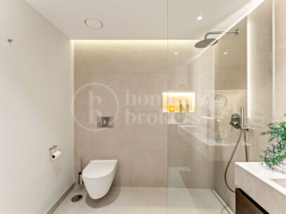 Casa Destiny - Renovated Apartment with Sea Views on the Golden Mile