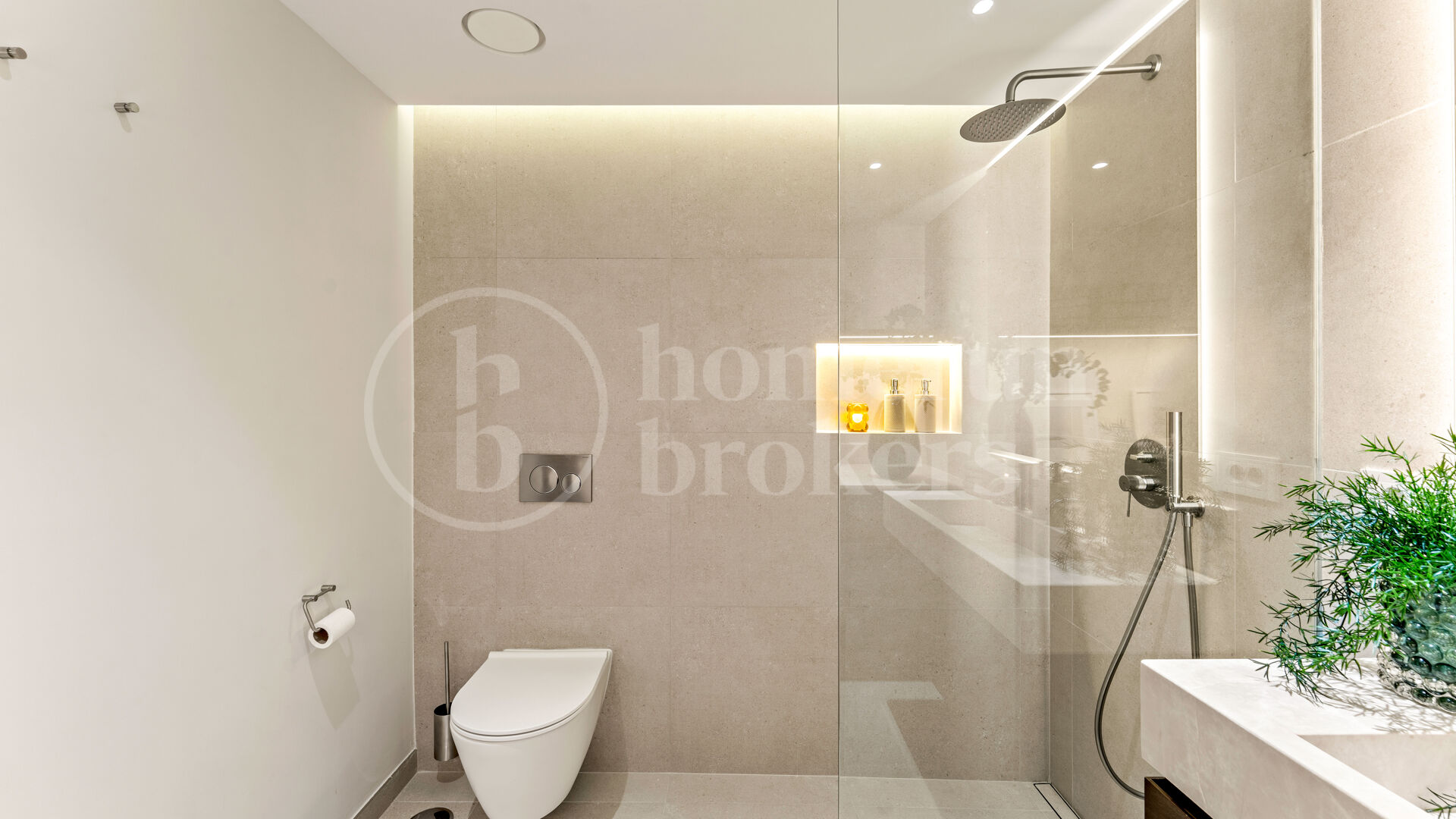 Casa Destiny - Renovated Apartment with Sea Views on the Golden Mile