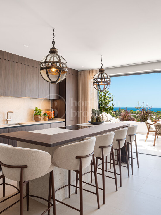 Casa Destiny - Renovated Apartment with Sea Views on the Golden Mile