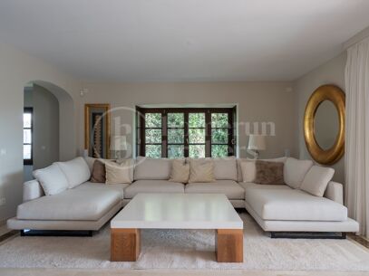 Villa Ariza - Sea View Villa for Sale in El Rosario