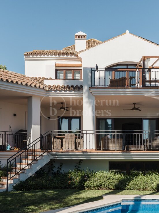 Villa Ariza - Sea View Villa for Sale in El Rosario