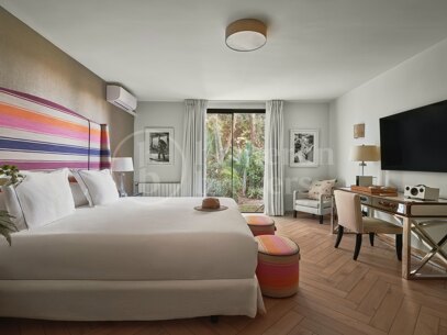 Luxury Marbella Villa with Private Pool, Padel Court & Steps from Puente Romano