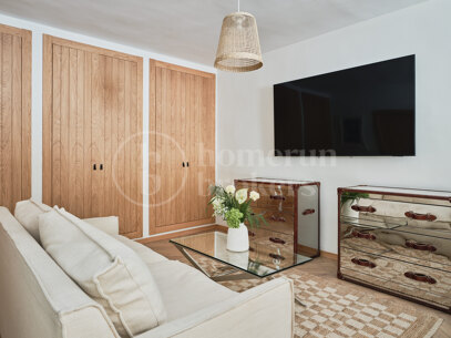 Luxury Marbella Villa with Private Pool, Padel Court & Steps from Puente Romano