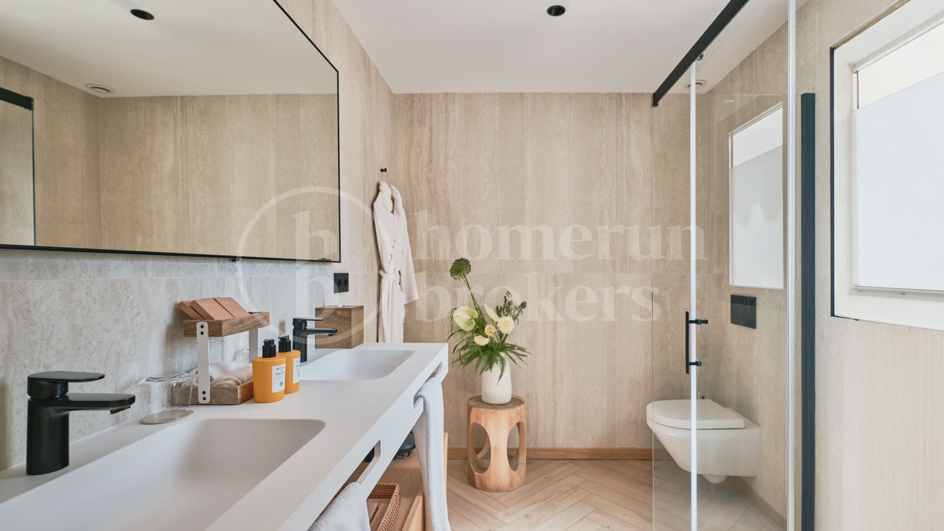 Luxury Marbella Villa with Private Pool, Padel Court & Steps from Puente Romano