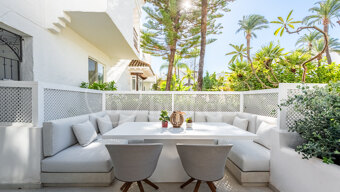 Casa Seabreeze - Renovated beachside apartment in Marbella