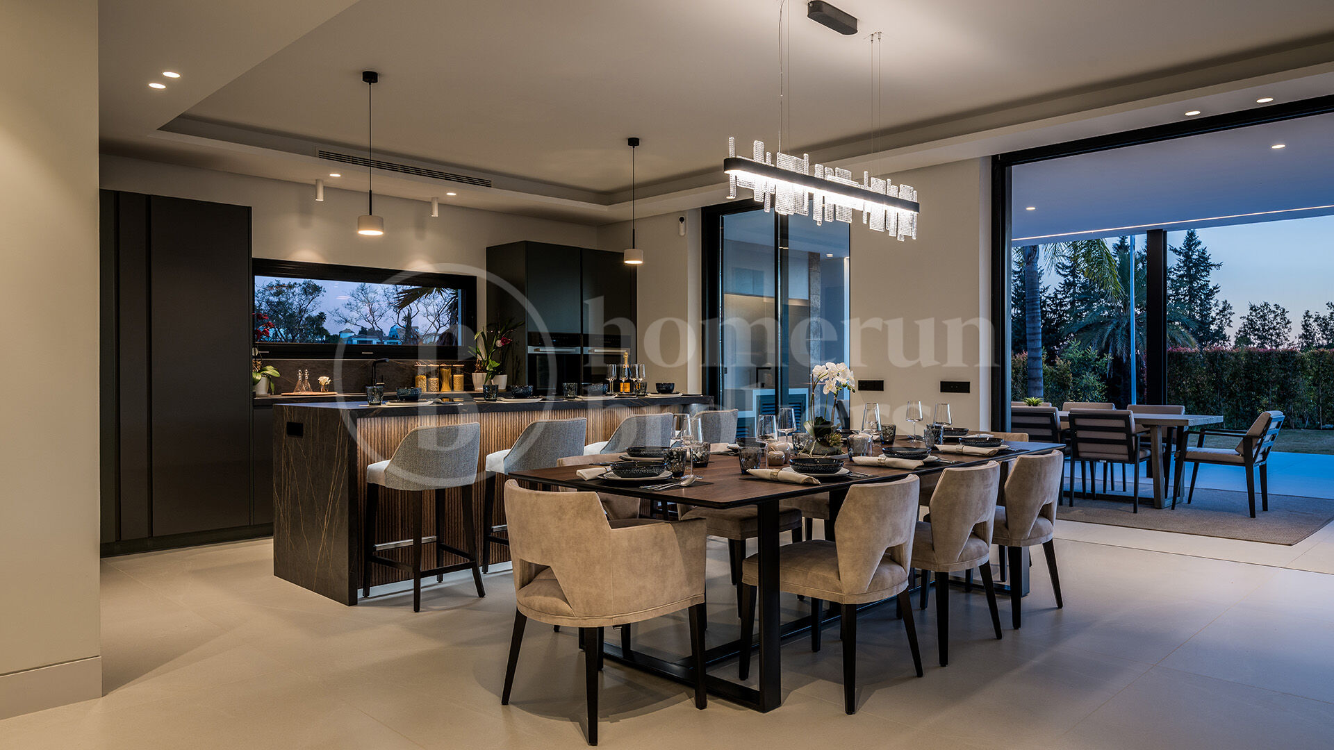 Villa Alba - Contemporary villa for sale in Los Naranjos with Golf Views
