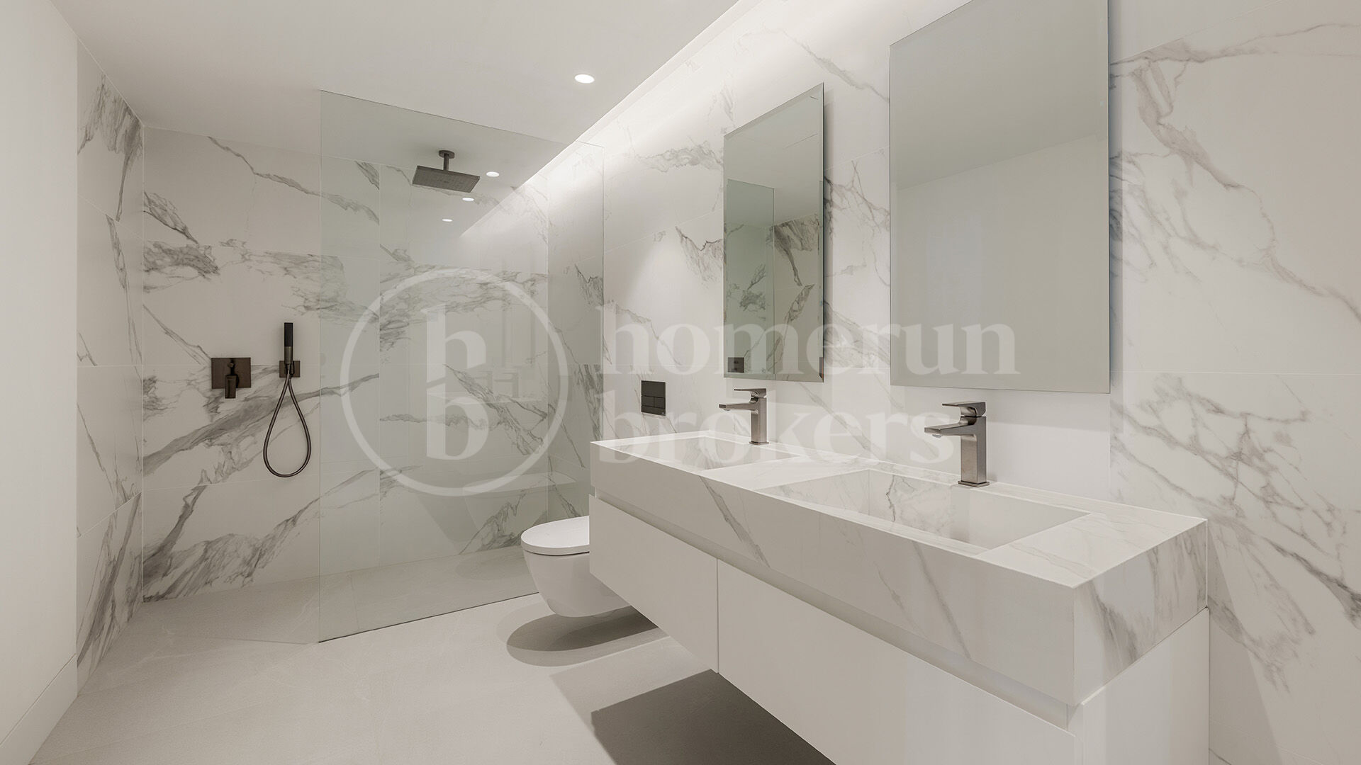 Villa Alba - Contemporary villa for sale in Los Naranjos with Golf Views