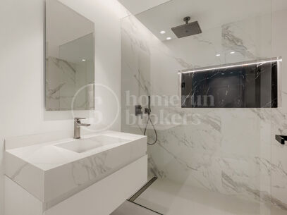 Villa Alba - Contemporary villa for sale in Los Naranjos with Golf Views