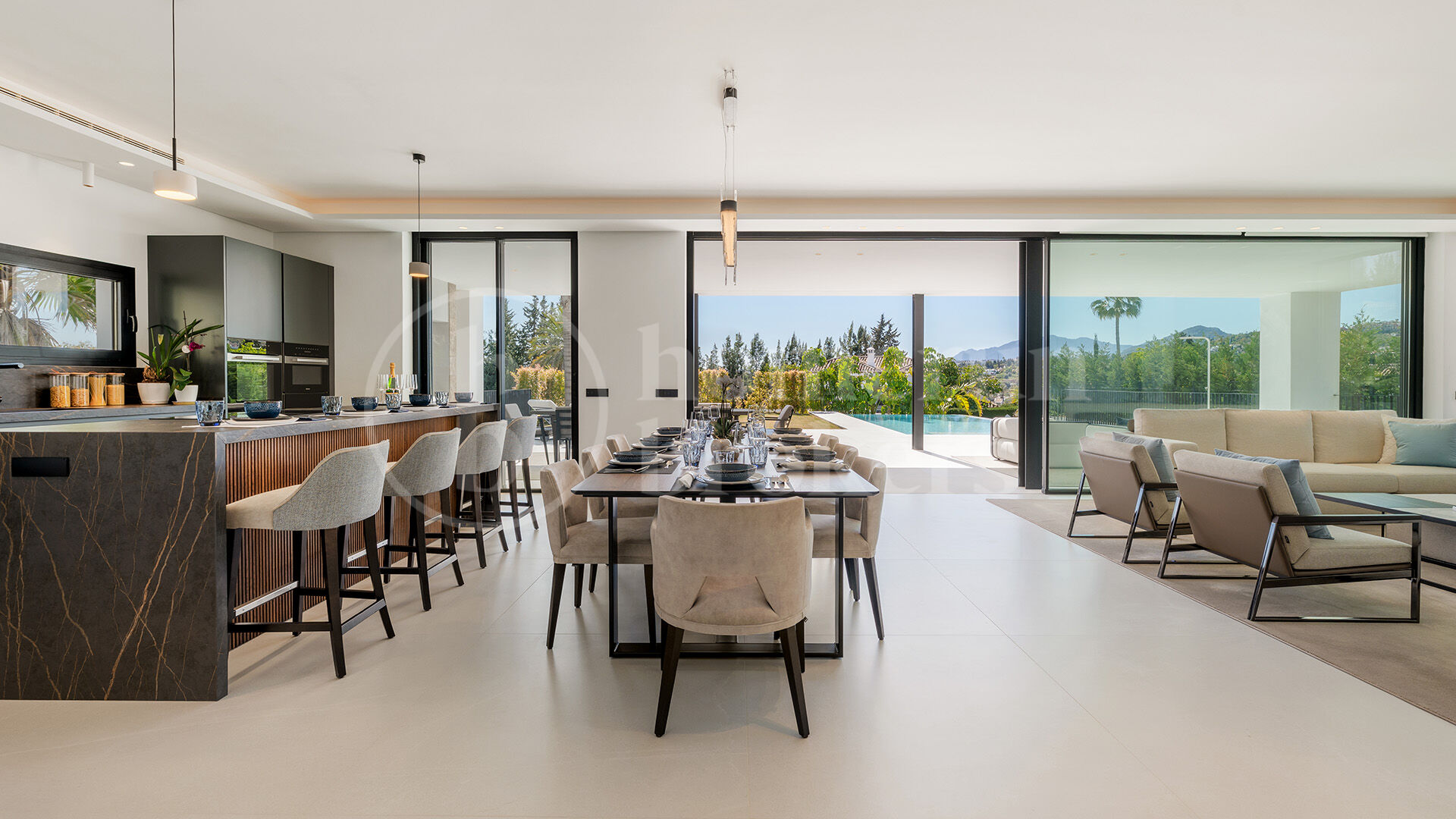 Villa Alba - Contemporary villa for sale in Los Naranjos with Golf Views