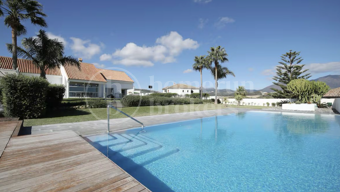 Villa del Sol - Exceptionell egendom till salu i Manilva