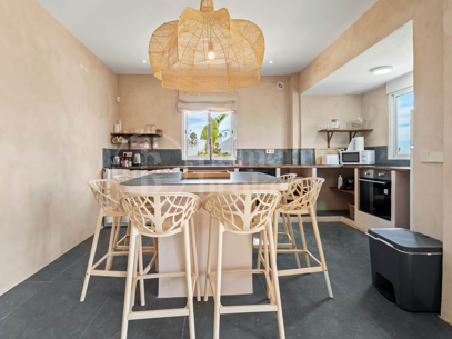 Frontline Beach Boutique Hotel för Sale Sotogrande