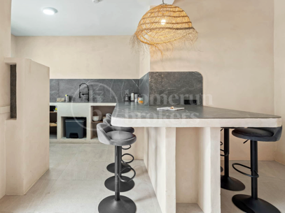 Frontline Beach Boutique Hotel för Sale Sotogrande