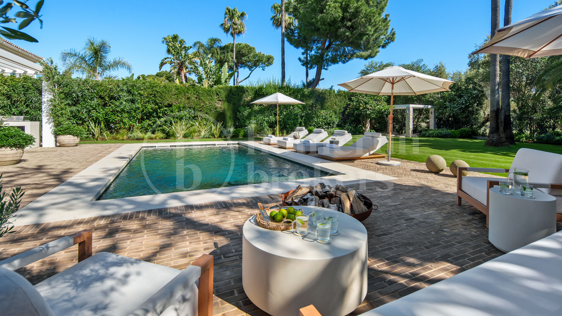 Casa Koi - Contemporary Frotnline Golf villa