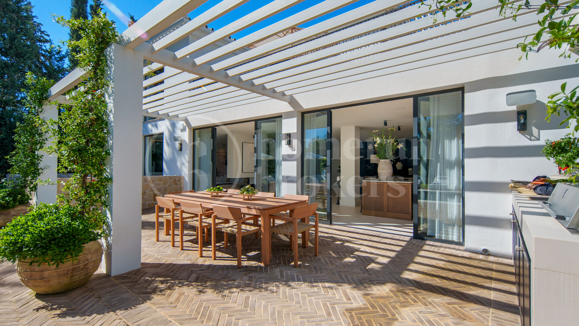 Casa Koi - Contemporary Frotnline Golf villa