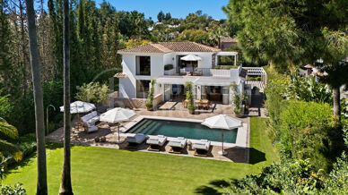Casa Koi - Contemporary Frotnline Golf villa