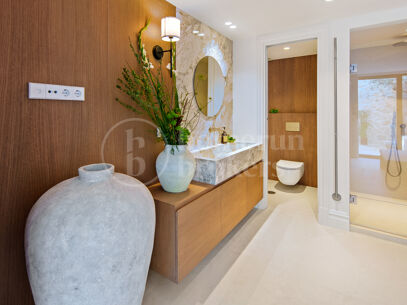 Casa Koi - Contemporary Frotnline Golf villa