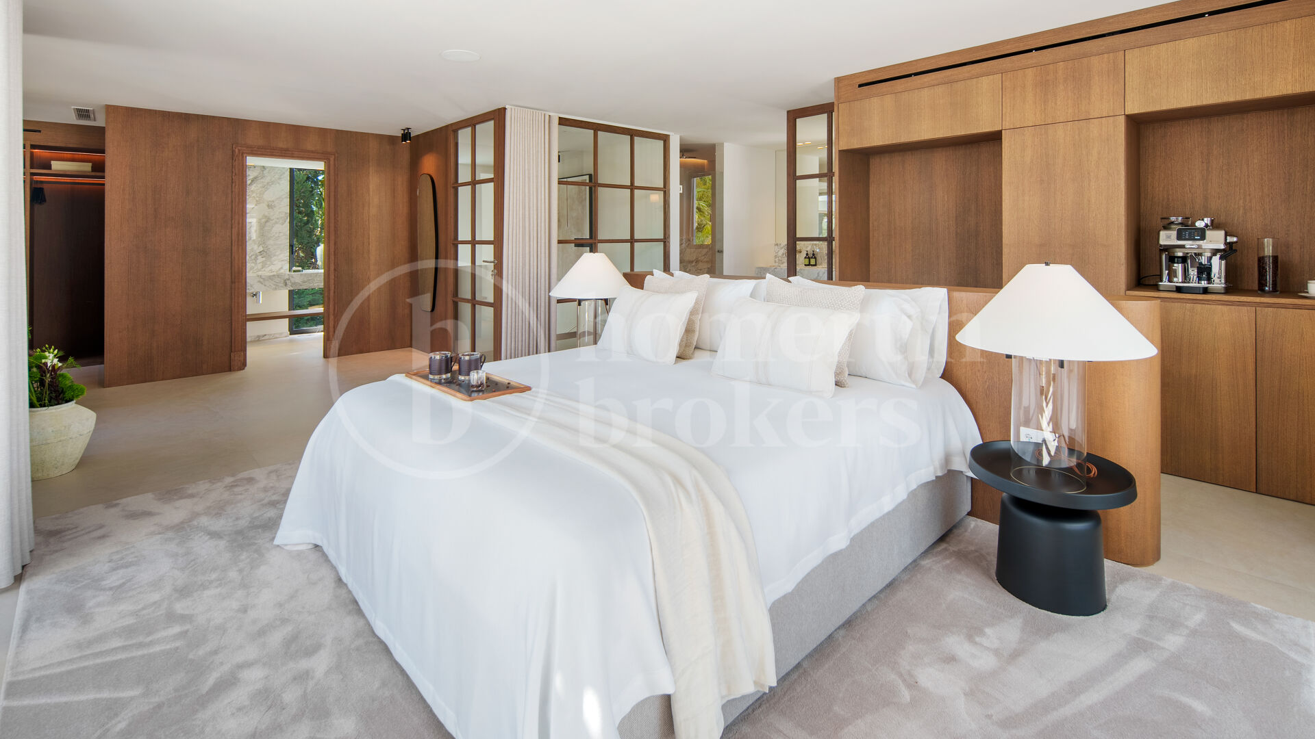 Casa Koi - Contemporary Frotnline Golf villa
