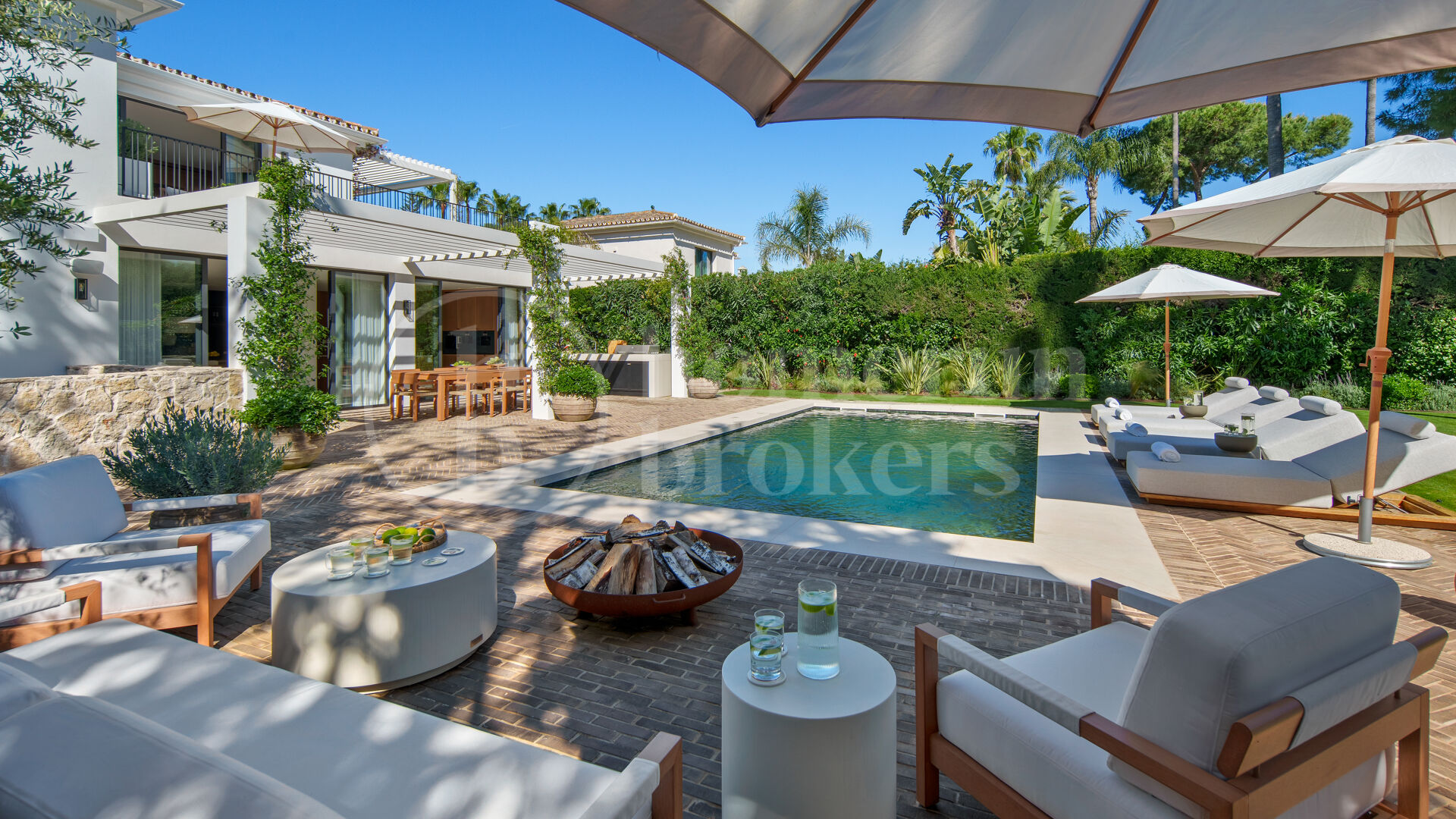 Casa Koi - Contemporary Frotnline Golf villa