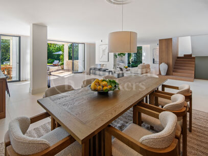Casa Koi - Contemporary Frotnline Golf villa