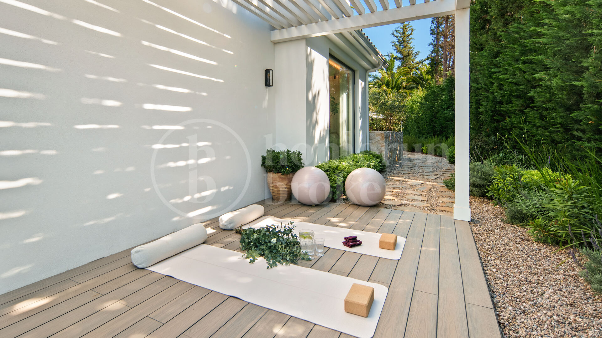 Casa Koi - Contemporary Frotnline Golf villa