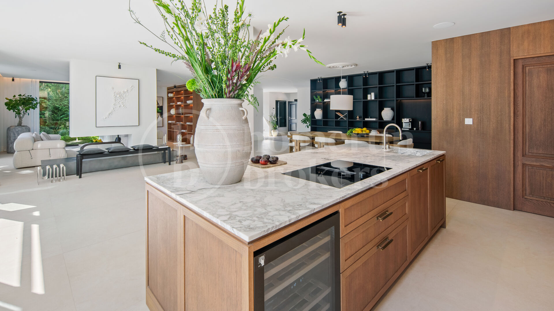 Casa Koi - Contemporary Frotnline Golf villa
