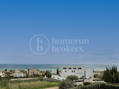 Villa Alcaidesa - sea view villa with guest apartment