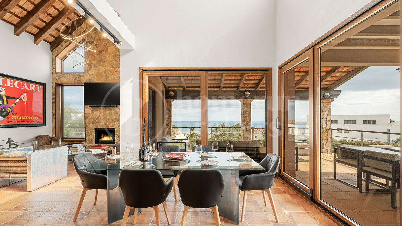 Villa Alcaidesa - sea view villa with guest apartment