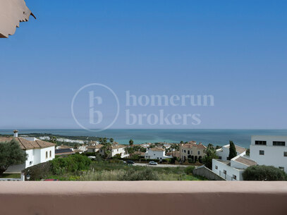 Villa Alcaidesa - sea view villa with guest apartment
