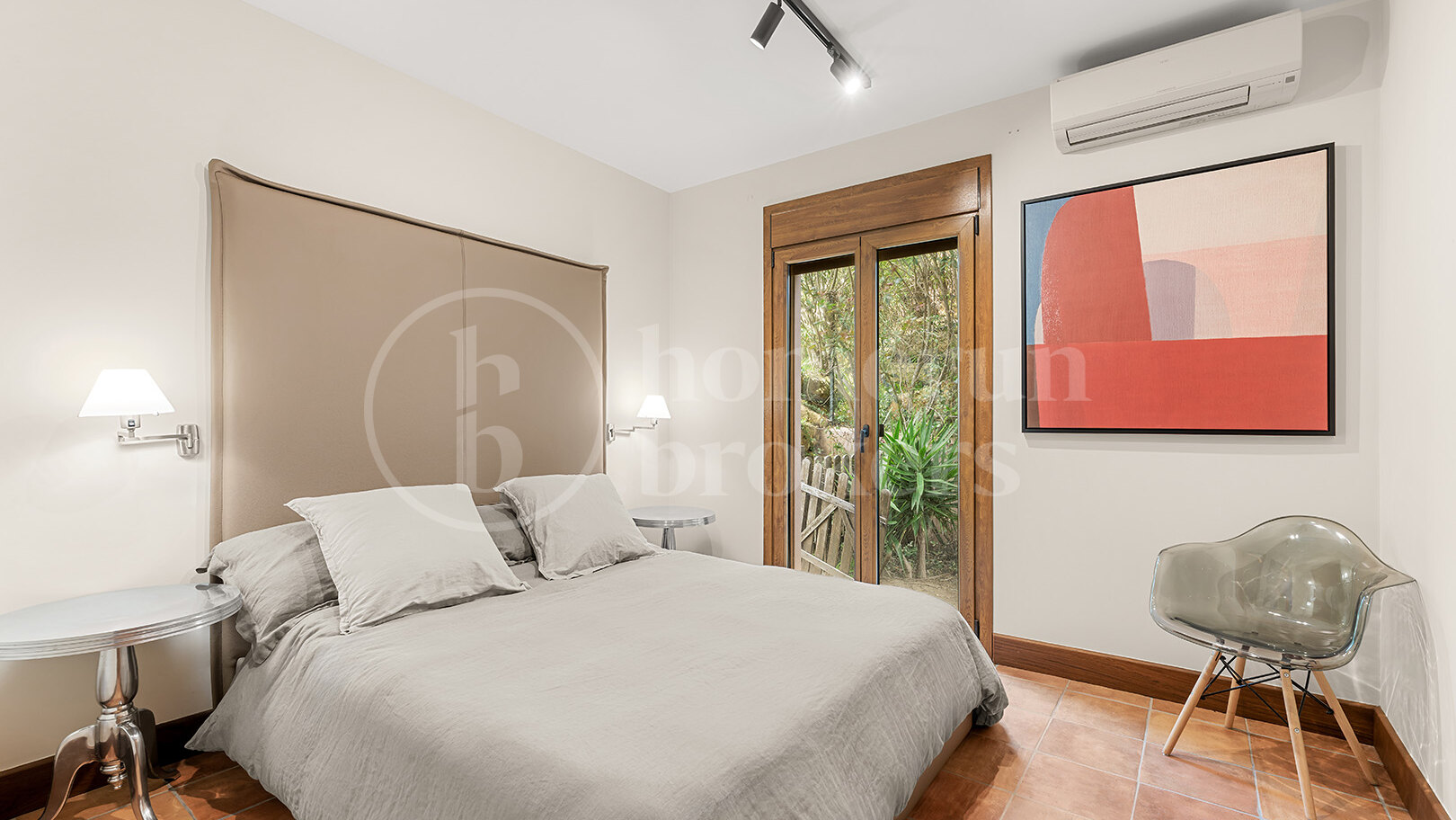 Villa Alcaidesa - sea view villa with guest apartment