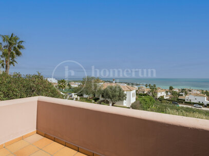 Villa Alcaidesa - sea view villa with guest apartment