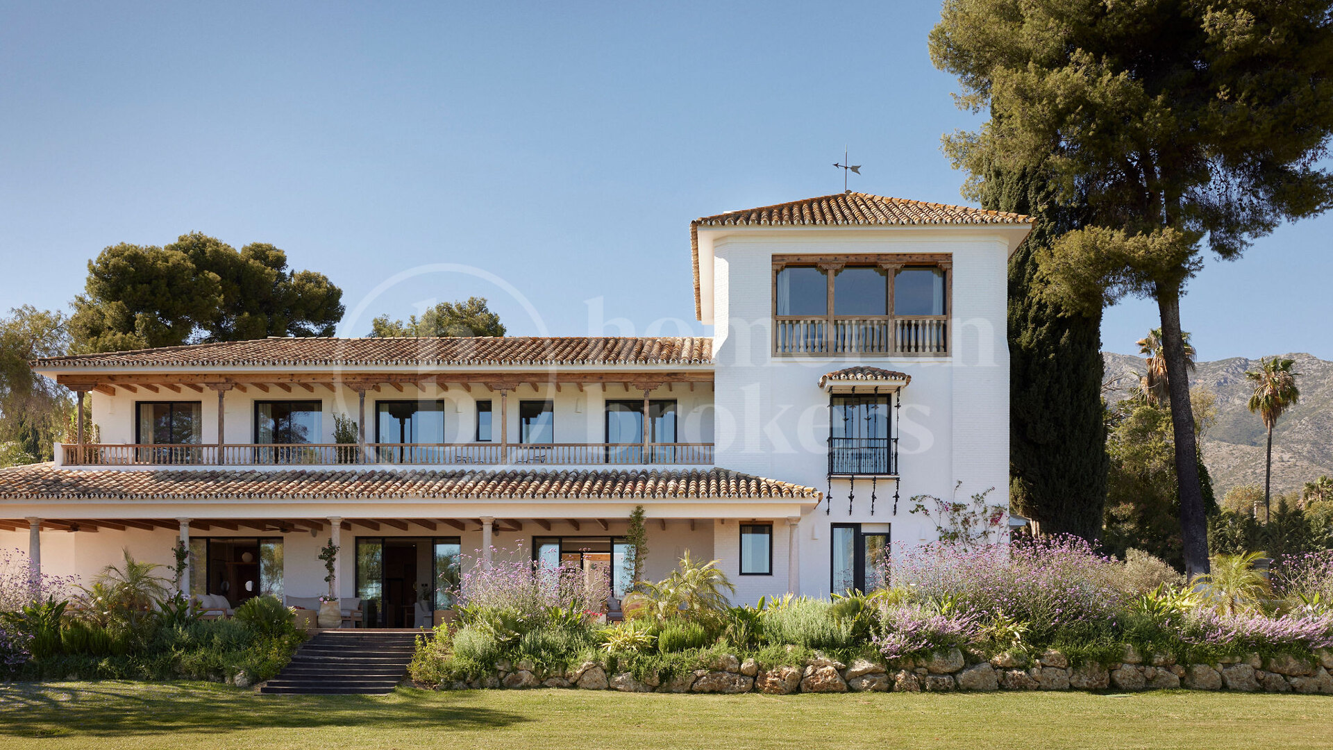 Villa La Serrana – A Private Mediterranean Resort