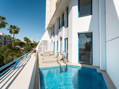 Apartment Del Mar - Luxury Duplex Apartment with Sea Views in Marbella Centre