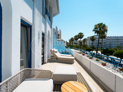Apartment Del Mar - Luxury Duplex Apartment with Sea Views in Marbella Centre